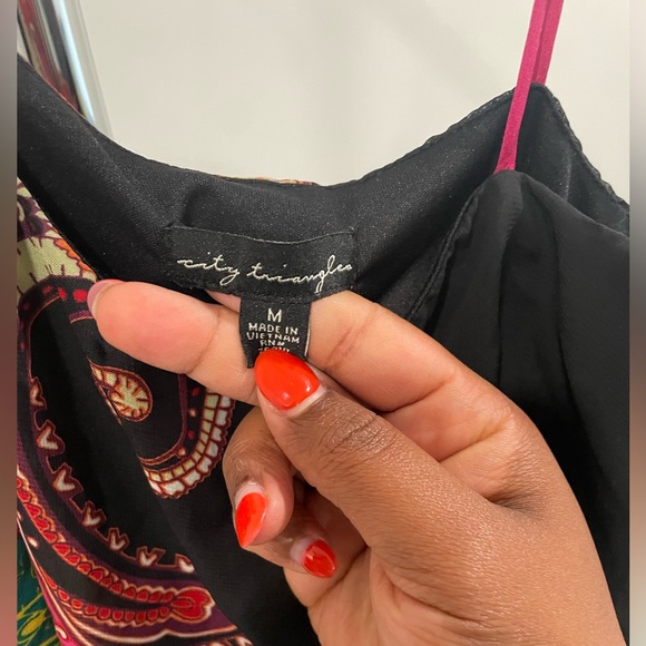 Black and Pink Paisley Dress - Picture 2 of 6